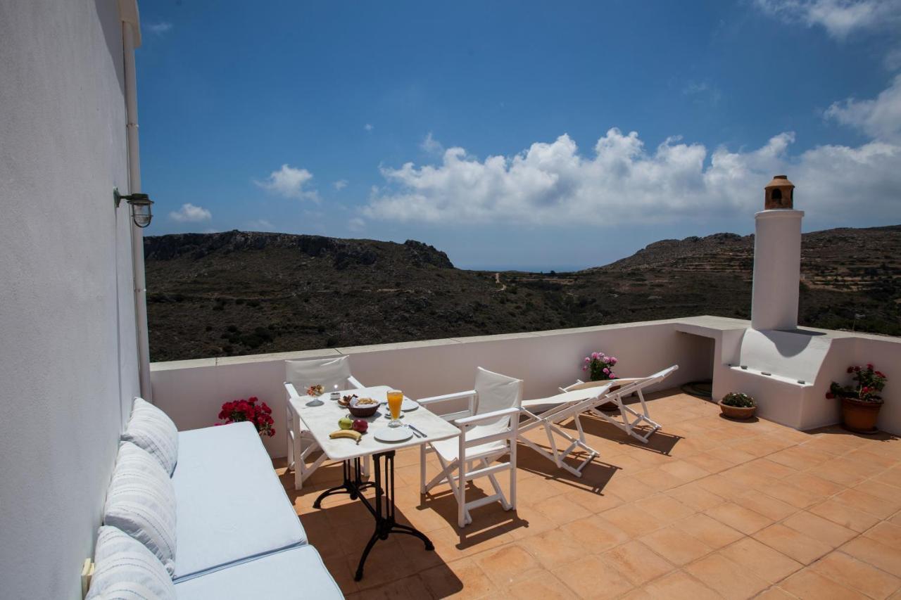 Nostos Guesthouse Kýthira Екстериор снимка
