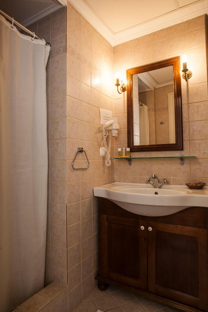 Nostos Guesthouse Kýthira Екстериор снимка