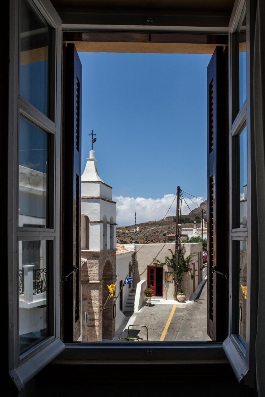 Nostos Guesthouse Kýthira Екстериор снимка