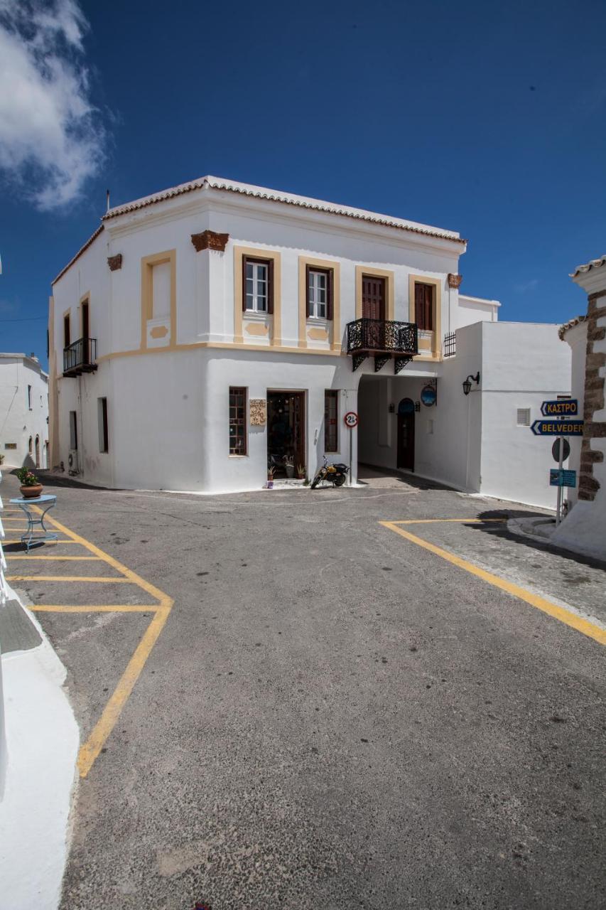 Nostos Guesthouse Kýthira Екстериор снимка